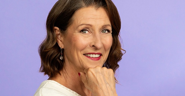 Alkavan muistisairauden kanssa elävä Erja Häkkinen: ”Tulevaisuus ei pelota minua”