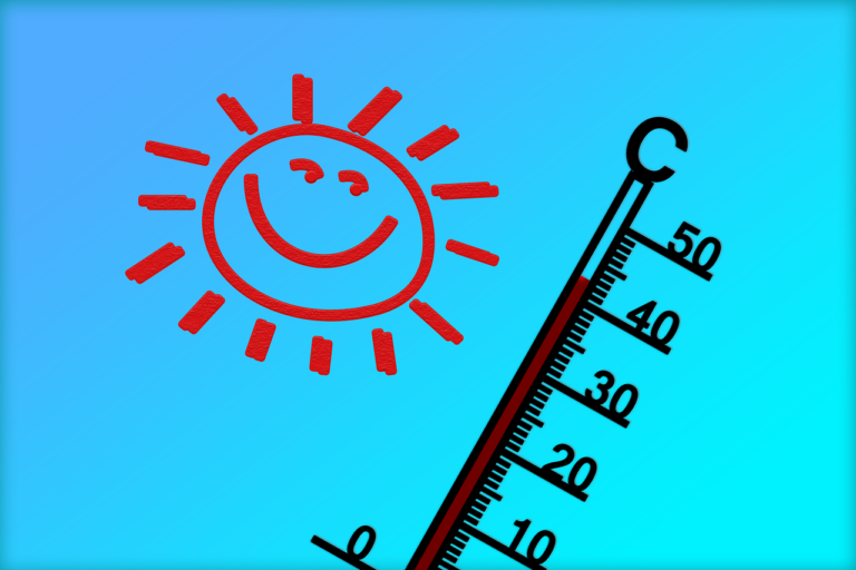 hymyilevä aurinko ja 40 astetta mittarissa